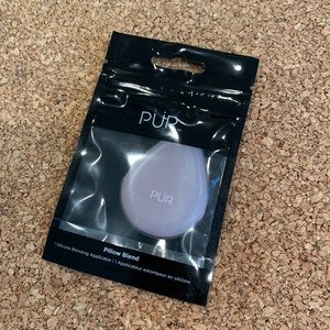 PUR Pillow Blend Silicone Blending Applicator